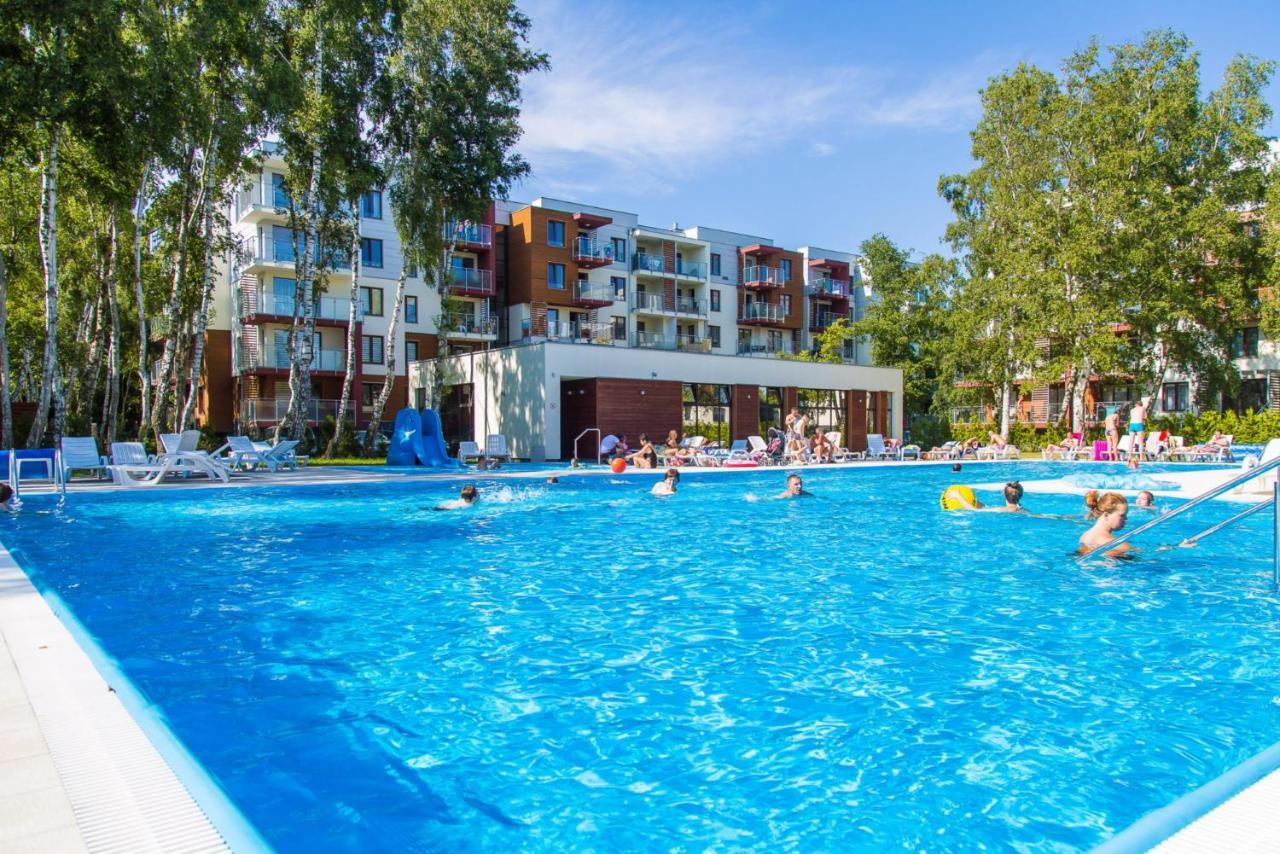 Apartament Polanki Kolobrzeg Z Podgrzewanym Basenem Exterior photo